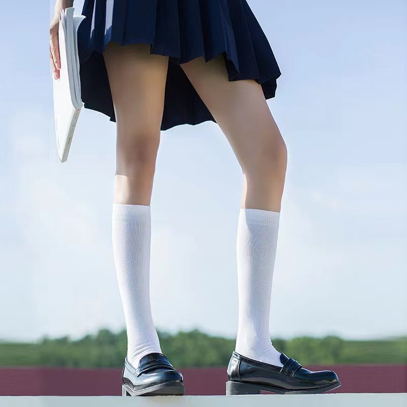 high-value buyer women Black White Knee High Socks Lady Girls Over Knee Cute Long Sock Thin Breathable Solid Color Stockings 