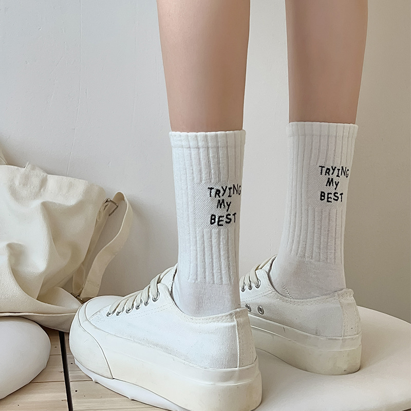 wholesaler women Crew Socks New Spring Summer Style Letter Embroidery Sports Socks women s Breathable Girls White 