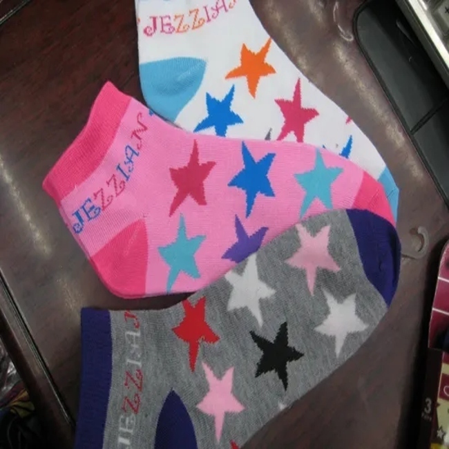 New Designs Polyester Socks for Young Girls Sport Unisex Men Women Soccer Football Non Slip Grip Crew Cotton Socks