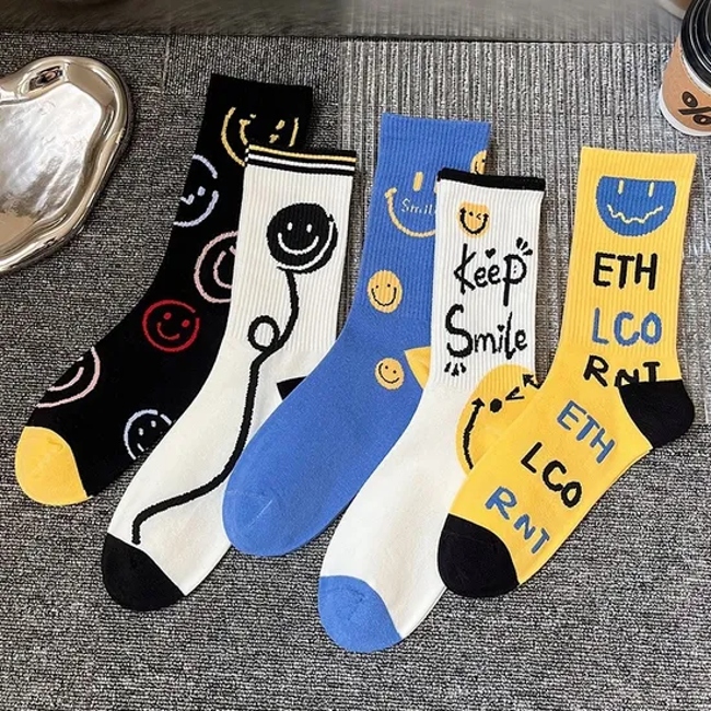 Wholesale Custom Design Cartoon Pattern Men Women Children Cotton Fashion Crew Socks