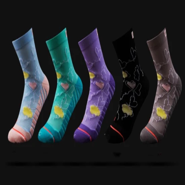 Gym Street Wear Sport Stocking School Children Custom Manufacturer Solid Crew Colorful Light Weight Running Medical Cotton Men Sock