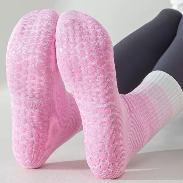 High Quality Cotton Tie Dye Silicone Grip Custom Design Logo Ruffle Anti Slip Middle Tube Crew Sports Socks Spring Women Fitness Dancing Pilates Yoga Socks