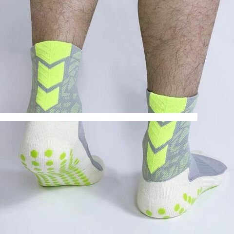 Performance Football Socks Mid Calf Athletic Design with Enhanced Traction