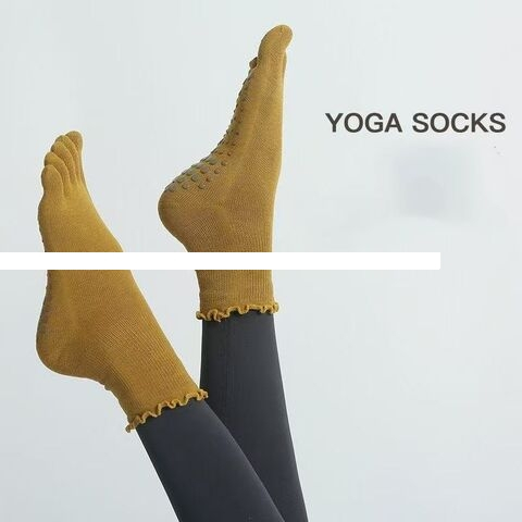 Source Factory five finger socks Lace yoga socks comfortable non slip custom grip logo Pilates women s socks