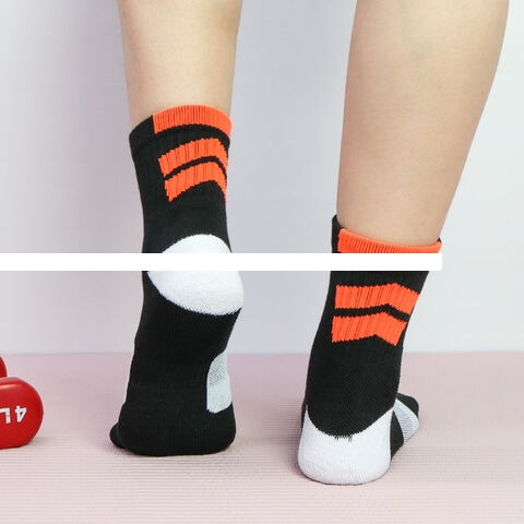 Best selling Breathable High Quality Nylon Football Print Custom Logo Sport Socks