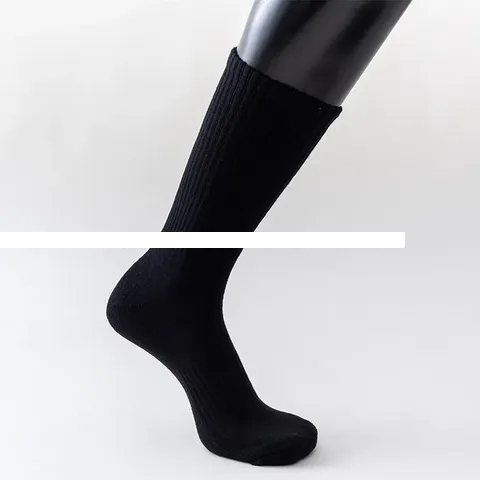 High Quality Fashion White Black %Cotton Sport Basketball Socks Custom Logo