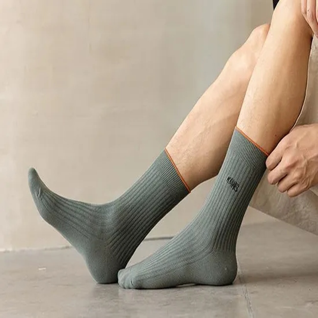 Custom Logo Double Needle Counts Rib Cotton Men′s Embroidery Sock Crew Mens Business Crew Socks