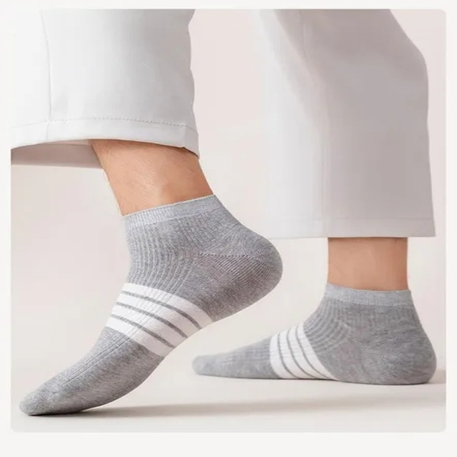 Hot Sale Men′s Low-Top Socks Summer Short Ankle Sport Socks Custom Business Cotton Breathable Boat Socks
