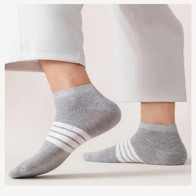 Hot Sale Men′s Low-Top Socks Summer Short Ankle Sport Socks Custom Business Cotton Breathable Boat Socks