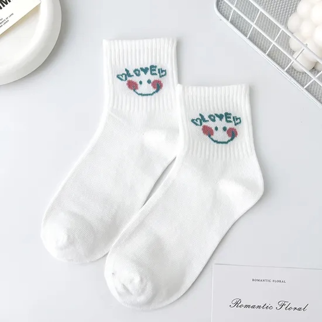 White Socks Women MID Ins Small Emoji Graffiti High Value Japanese Short Socks Students Cartoon Sports Socks