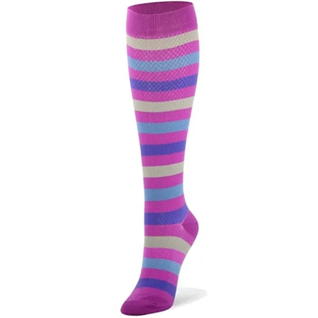 Custom Jacquard Pattern Compression Socks for Hiking & Running