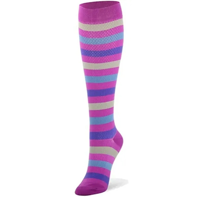 Custom Jacquard Pattern Compression Socks for Hiking & Running