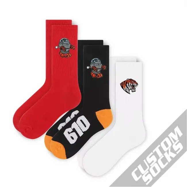 Fashion Simple and Classic Compression Patterned Customized Cotton-Rich Grip Travel Sports Socks Basketball Men Crew Sock