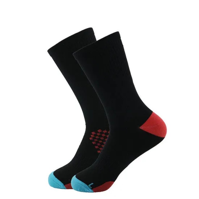 Istom Men′s and Women′s Nylon Sports Socks Quarter Compression Running Sock
