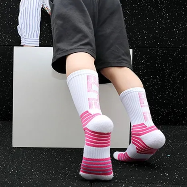 Chinese Producer Unisex Knee High Solid Sport Compression Football Socks