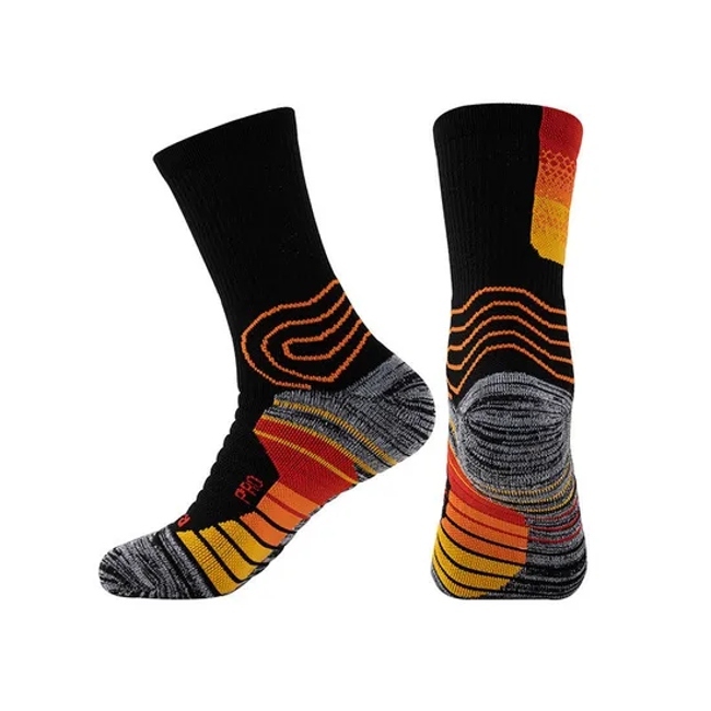 Uron Free Packing Free Sample High Quality Custom Crew Socks Custom Logo Men Socks Unisex Streetwear Gym Socks