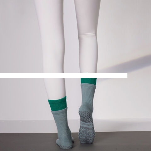 OEM Two Tone Professional Looped Double Threaded Mouth Anti Slip Tall Studio Sock Pilates Crew Socks