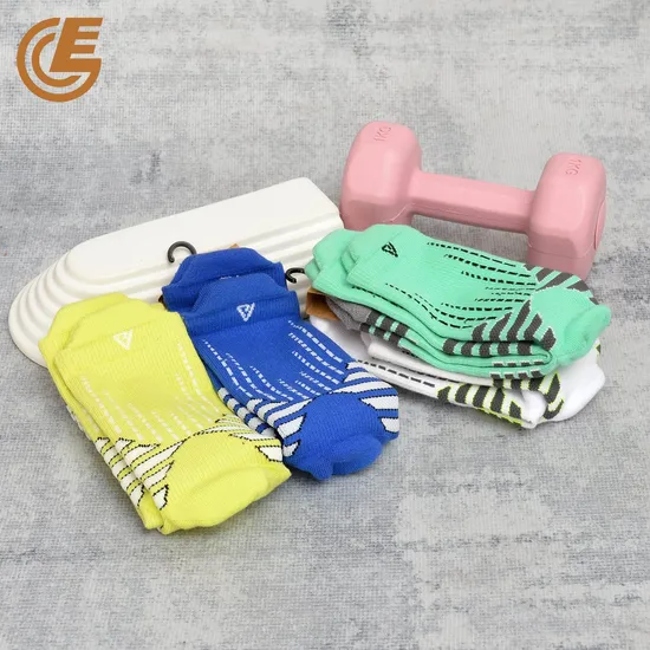 Shupao Comfort Sweat-Absorbent Sports Compression Fitness Thicken Socks