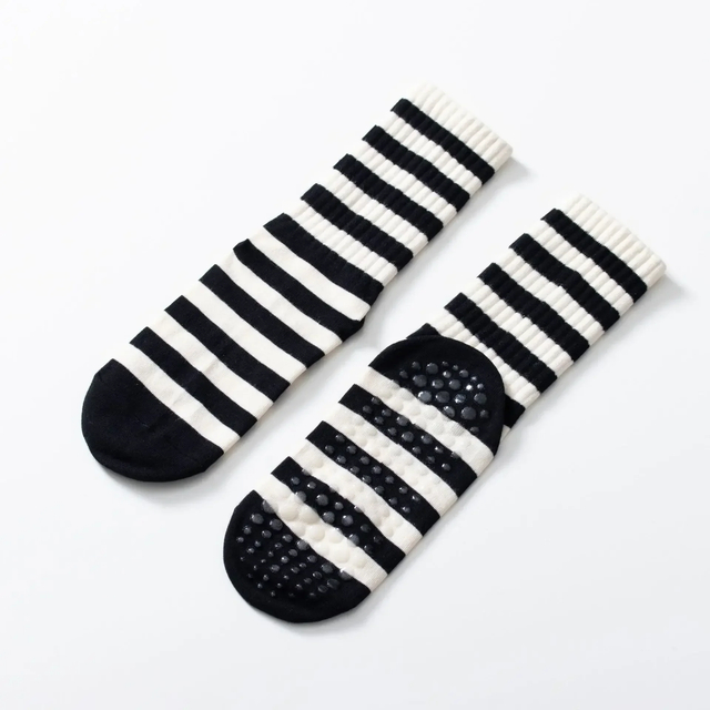 Customize by Drawing New Color-blocked Striped Mid-calf Cotton Yoga Pilates Socks for Women Non-slip Sports Socks Indoor Dance 