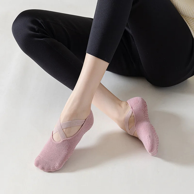 new product release Professional Women Yoga Socks Silicone Anti-slip Ballet Pilates Socks Women Backless Breathable Bandage 