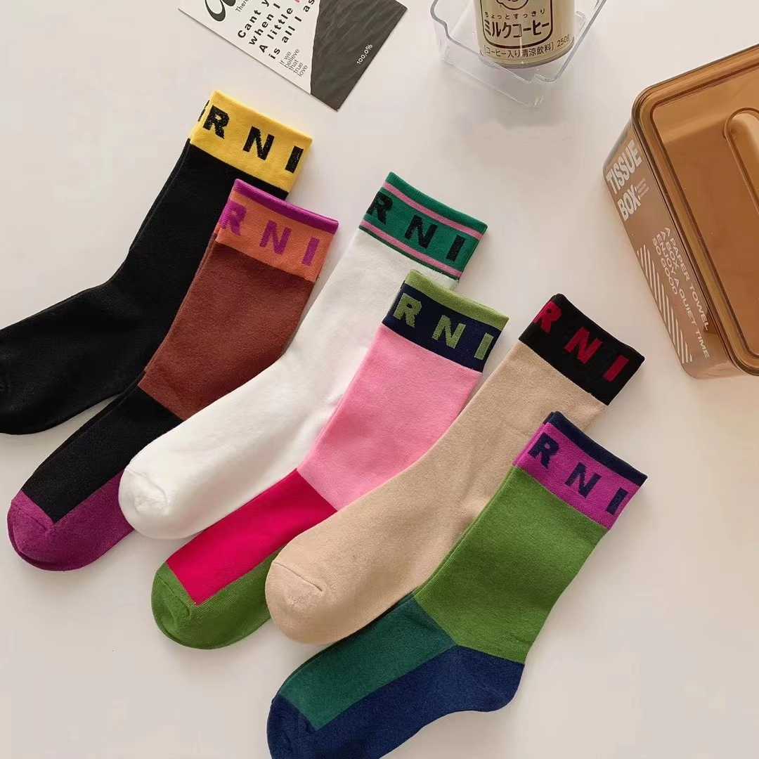 volume discounts Fashion Colorblocking Socks Alphabet Print designer socks Pure Cotton Comfortable Soft Thin Breathable Casual 