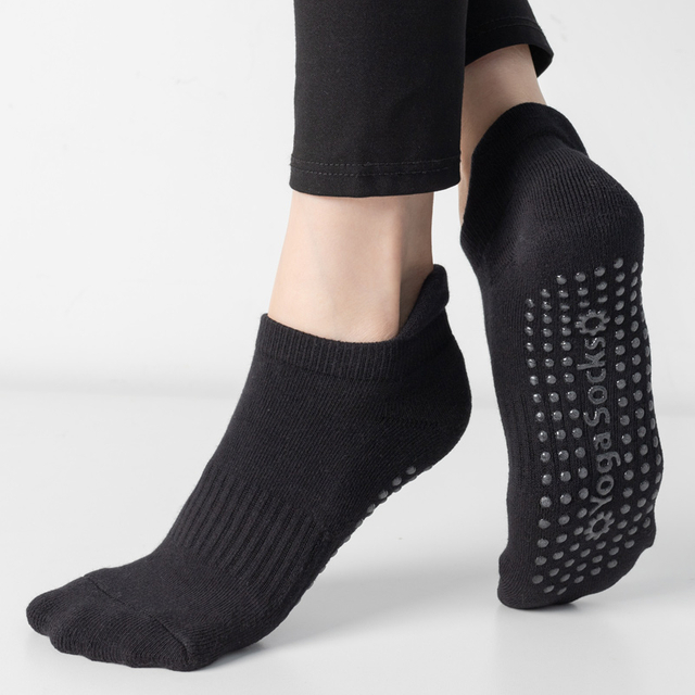 Customize by Sample Professional Ladies Fitness Pilates Socks Non-slip Breathable Anti Skid Floor Yoga Socks Women Dance Ballet 