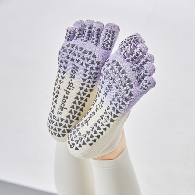 Custom Box Professional gradient anti slip five finger fitness yoga 