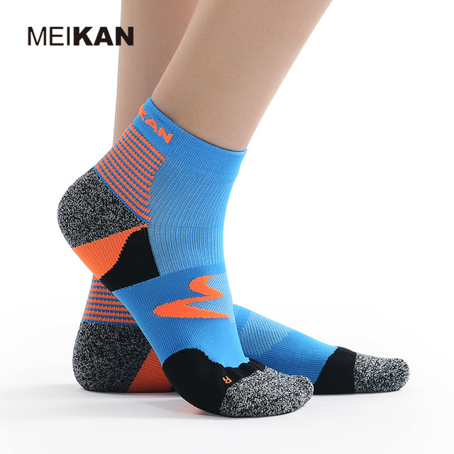 Sample-based Customization top-notch Cute Cartoon Toe Socks Boys Girls Autumn Winter Kids Socks High Tube Cotton Five Finger 