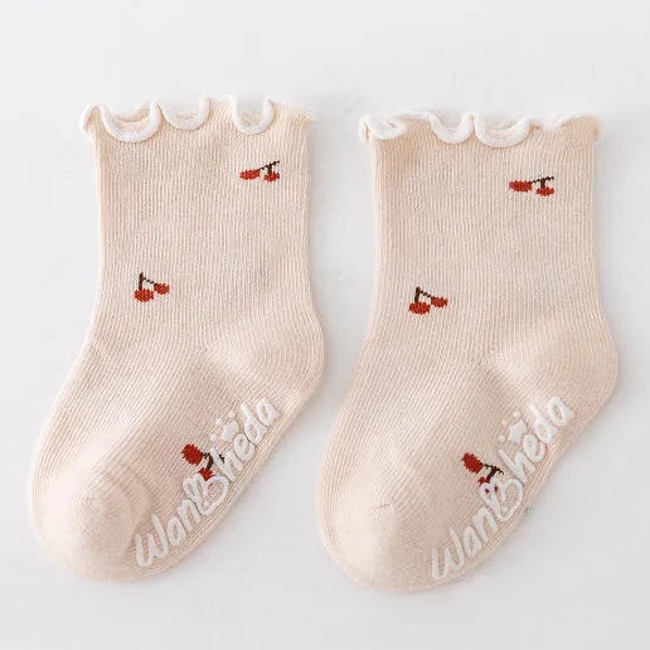White Anti Skid Grip Knee High Vintage Fuzzy Bamboo Cotton Newborn Baby Ankle Socks with Lace for Boy and Girl