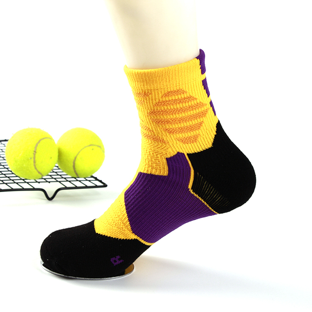 Custom-made Wholesale Design Cotton Spa Socks fancy design women sport cute ankle for custom style