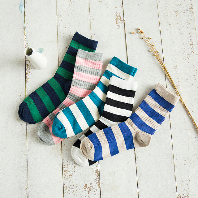 Online Trade Assurance Easy Pay Wholesale Colorful 100% Striped Socks