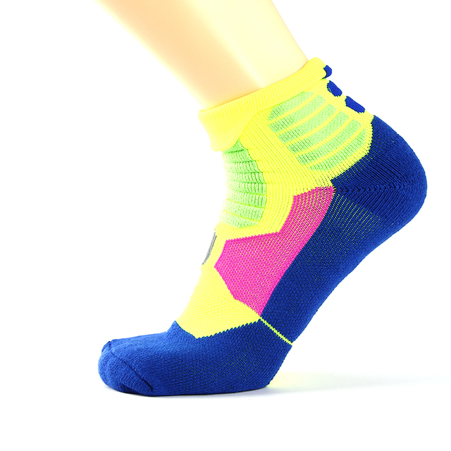 wholesale custom Bulk ankle socks anti slip sport men's support foot