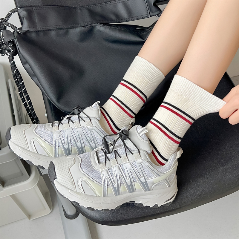regular orders Fashion Socks For women New Autumn Casual Breathable Striped Socks Mixed Color Embroidery Girls Crew Socks High 