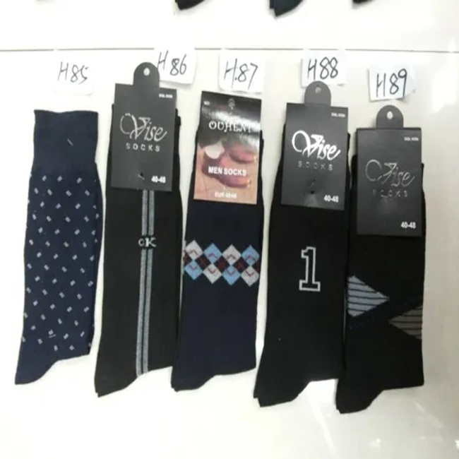 New Nice Designs of Men Socks Football Socks Men Training Stocking MID-Tube Non-Slip Leggings Football Non Slip Grip Crew Cotton Socks