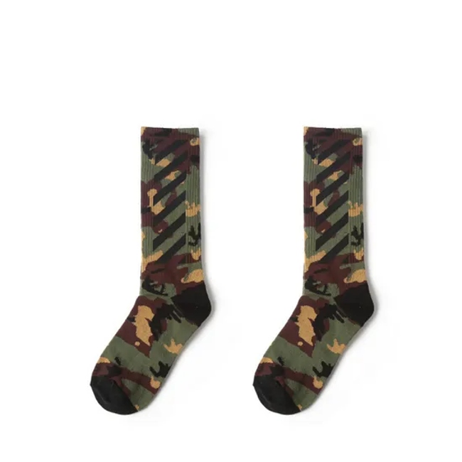 Fashion Design Camo Men′s Outdoor Camouflage Cotton Crew Socks, Printed Socks