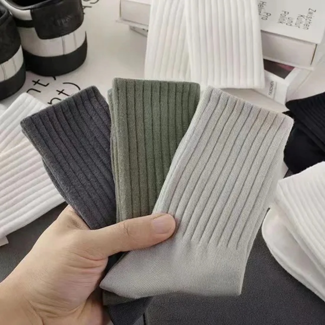 Wholesale Low MOQ Men′s Casual Ribbed Solid Color Breathable Cotton Crew Socks