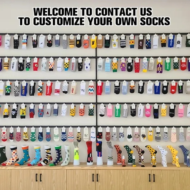 Women and Men Breathable Cotton Yoga Basketball Sports Sock Custom Logo Letter Casual Crew Socks