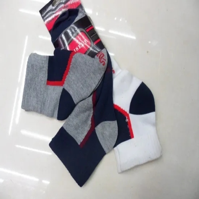 New Designs Polyester Socks for Young Girls Sport Unisex Men Women Soccer Football Non Slip Grip Crew Cotton Socks