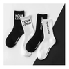 Men Women′s Athletic Crew Socks 100% Cotton Custom Knitted Letter Pattern Logo