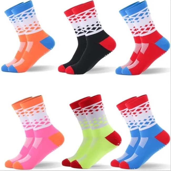 Professional Anti Slip Colorful Fashion Sport Nylon Men Women Crew Cotton Athletic Grip Bicycle Aero Cycling Socks