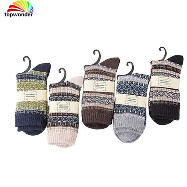 Customize and Wholesale Vintage Sock Winter Sock Winter Thermal Sock Grid Sock in Many Colors and Designs