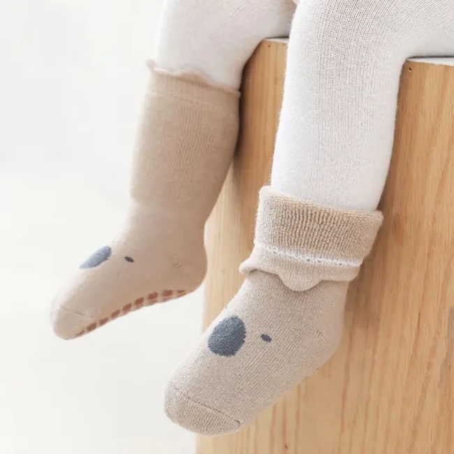 Customized Eco Friendly Men Bamboo Anti Slip Socks Breathable Short Sock