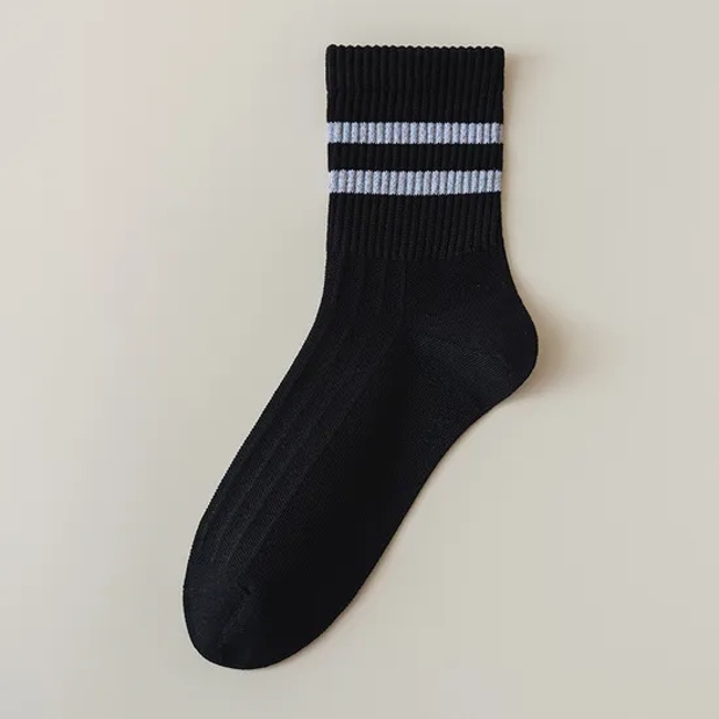 High Quality Wholesale Design Fashion Glow Night Running Crew Men Women Reflective Socks