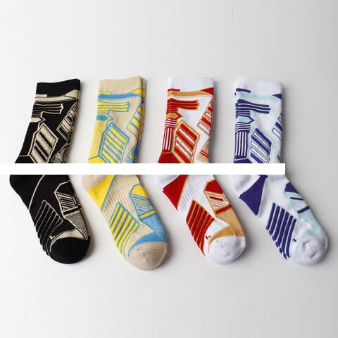 Hot sale Medium length thickened anti slip and wear resistant sports socks exercise workout running