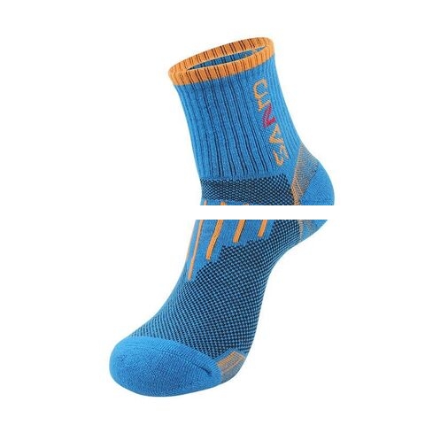 High Quality Custom Sports Socks Breathable Mesh Design Socks Anti Slip Football Mountaineering Socks For Men