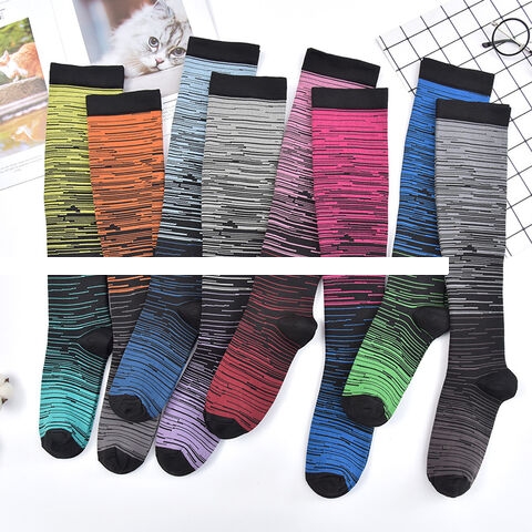 Wholesale Graduated Medical Compression Socks Circulation Recovery Knee High Supports Costume Leg Warmers Hosiery in Stock