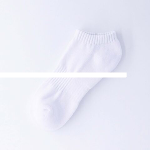 Wholesale pure white black sweat absorbent socks for men custom non slip thickening towel sport socks