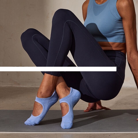 Yoga socks women s high grade boneless professional non slip Pilates socks sports wholesale spot glue dig back floor socks