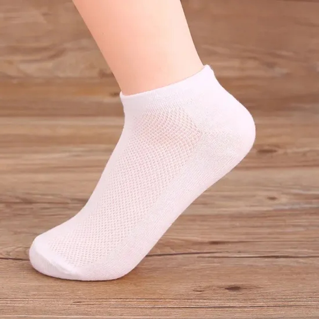 Socks Solid Color Double Needle Men′s Cotton Socks Wholesale Sweat Absorption and Deodorization Business
