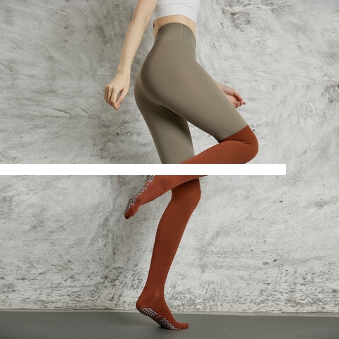 Factory Sporty Over Knee Autumn Winter Warm Compressed Comfortable Red Long Tube Crew Sports Socks